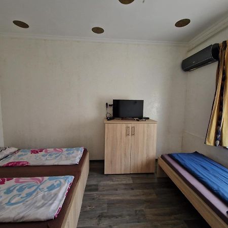 Bem Downtown Apartment Debrecen Bagian luar foto